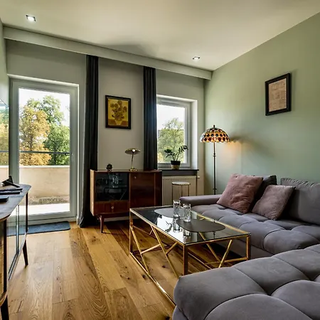 Rentplanet - Wolbromska Apartman